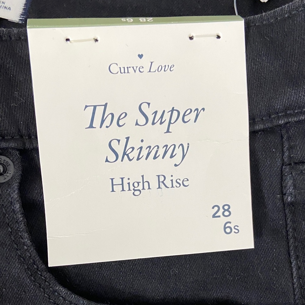 NWT Abercrombie & Fitch Women's Black High Rise Skinny Jean (Curve Love) - Picture 2 of 6